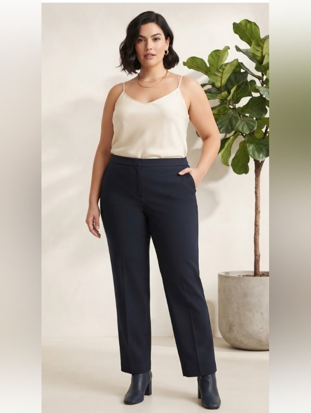 Avenue Plus Size Navy Sateen Slim‎ Casual Chino Pants Size 28 NWT